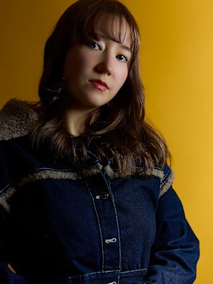 Warm Glass｜ピンクベージュの透け感