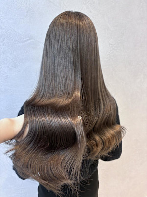 《中島遼香》艶髪×透明感 グレージュ