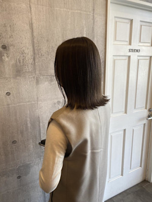 淡め！ベージュカラー《ARCH CHIAKI》