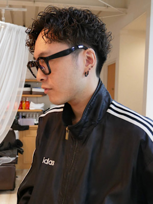 【morio成増/宇佐美】刈り上げ×強めパーマ