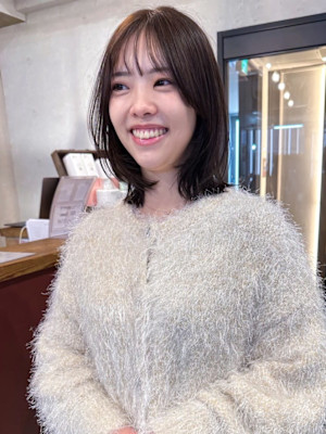 ボブレイヤー 顔周りカット アッシュブラウン 前髪カット