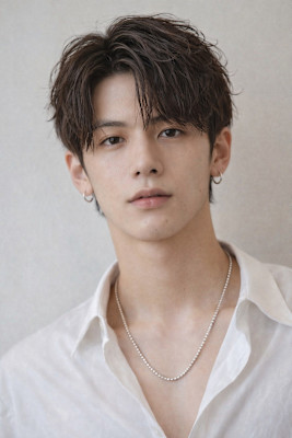 カットパーマトレンドメンズスタイル 