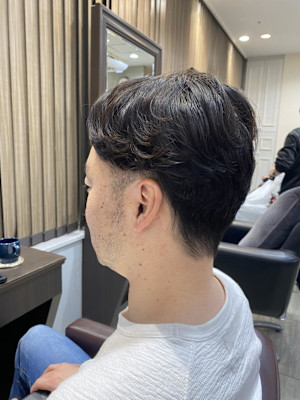 ナチュラルな大人刈り上げショート