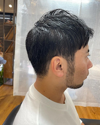 大人のビジネスショートスタイル