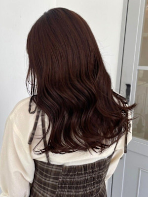 暖色系 髪質改善 ブラウンベージュカラー セミロング 艶髪