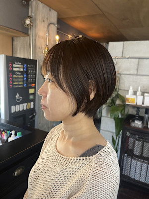 ショートボブ×柔らかブラウン