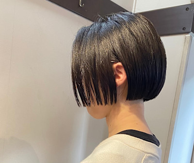 切りっぱなしボブ