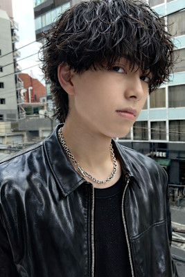 束感黒髪ナチュラル人気流行フェザーパーマ韓国風