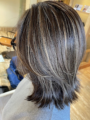 グレージュ/コントラストハイライト/下赤塚