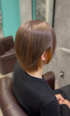 ミルクティーベージュ×オレンジデザインカラー