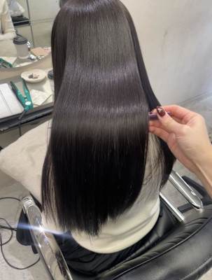 透明感たっぷりグレージュカラー