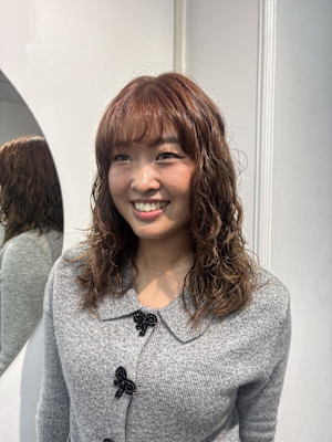 クリームパーマ/パーマアレンジ/ウェーブヘア/ベージュカラー