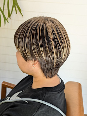 マッシュショート×アンブレラカラー