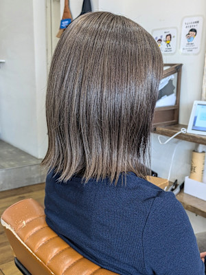 外ハネボブ×オリーブベージュ