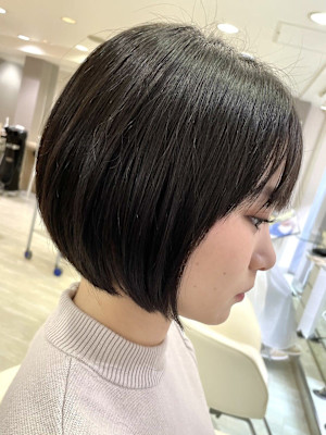 くびれ/ショートボブ/骨格補正