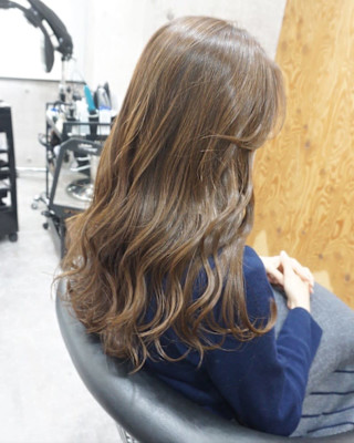 艶カラーデザインスタイル