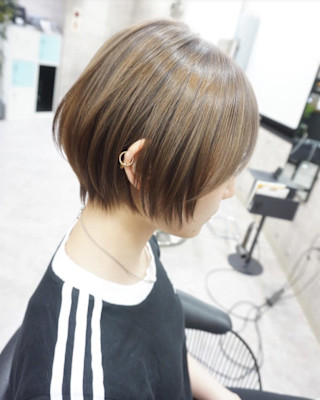 艶カラーデザインスタイル