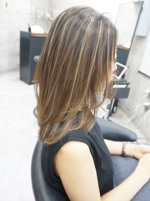 ケアブリーチハイトーンカラースタイル