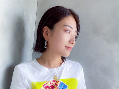 切りっぱなし外ハネボブスタイル