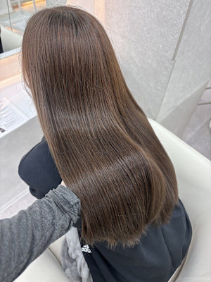 Ess 熊谷 艶髪髪質改善ブリーチ×スタイル