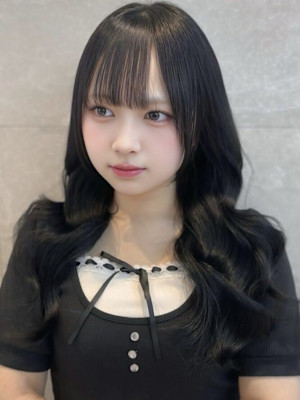 Ess 熊谷 艶髪髪質改善ブリーチ×スタイル