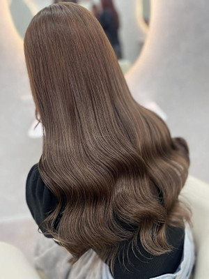 Ess 熊谷 艶髪髪質改善ブリーチ×スタイル