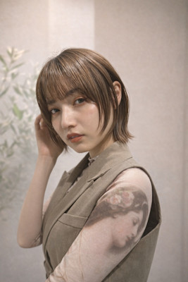 グレーシュ/レイヤーボブ/ボブルフ