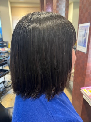 切りっぱなしボブ