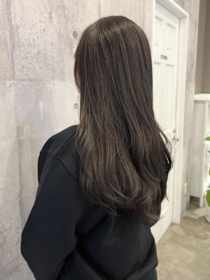 オリーブグレージュ«ARCH Sayaka»