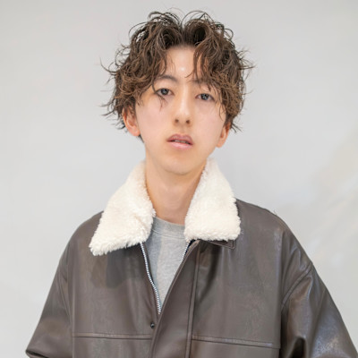 スパイラル メンズ パーマ レイヤー