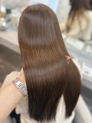 オリーブグレ／小顔に見せるヘア／ココアベージュ／黒髪カタログ