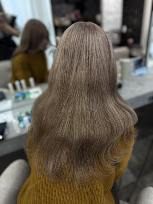 オリーブグレ／小顔に見せるヘア／ココアベージュ／黒髪カタログ