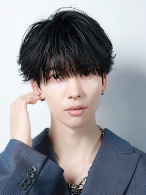 シースルーフェザーショート