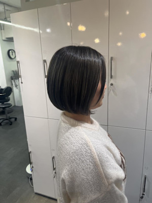 ブリーチ×ホリスティック縮毛矯正