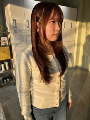 ホリスティックストレート/レイヤーカット