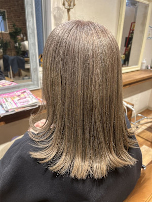 ハイトーン×グレイカラー