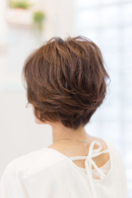 完全予約 隠れ家美容室COLORS 大月鳥沢店×スタイル