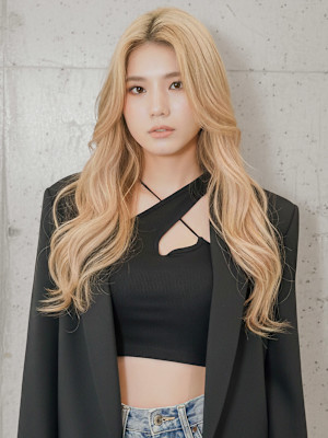 NYNY 三宮駅前店×スタイル