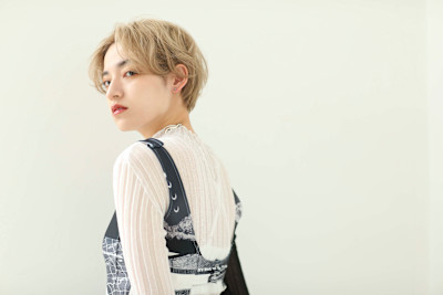 カラー/カット/トリートメント/