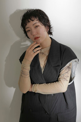 カラー/カット/トリートメント/