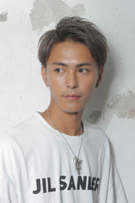 カラー/カット/トリートメント/