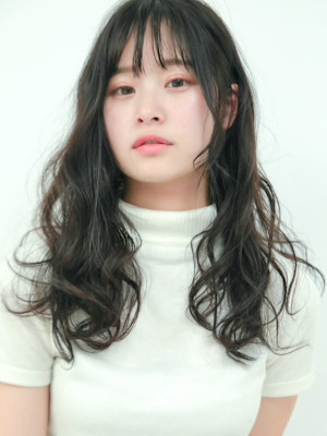 さらツヤカールセミ×くびれセミディ