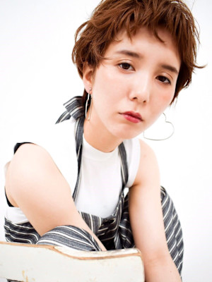 くせ毛風ミニマムボブ×ラフルーズモード×3Dカラー