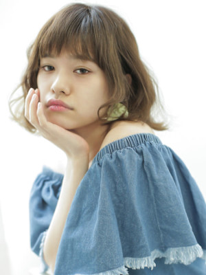 ミニマムボブ×モードミディ×透明感3Dカラー