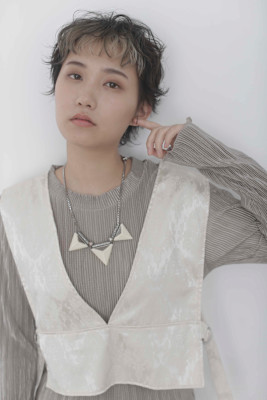 カラー/カット/トリートメント/