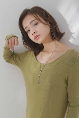 カラー/カット/トリートメント/