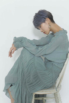 カラー/カット/トリートメント/