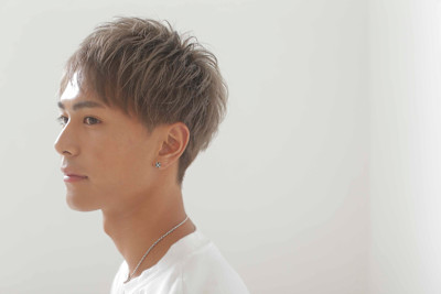 カラー/カット/トリートメント/