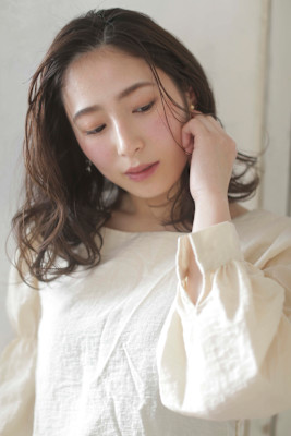 カラー/カット/トリートメント/