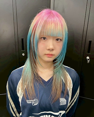 オーダーメイド　デザインカラー　ケアブリーチカラー　ウルフ